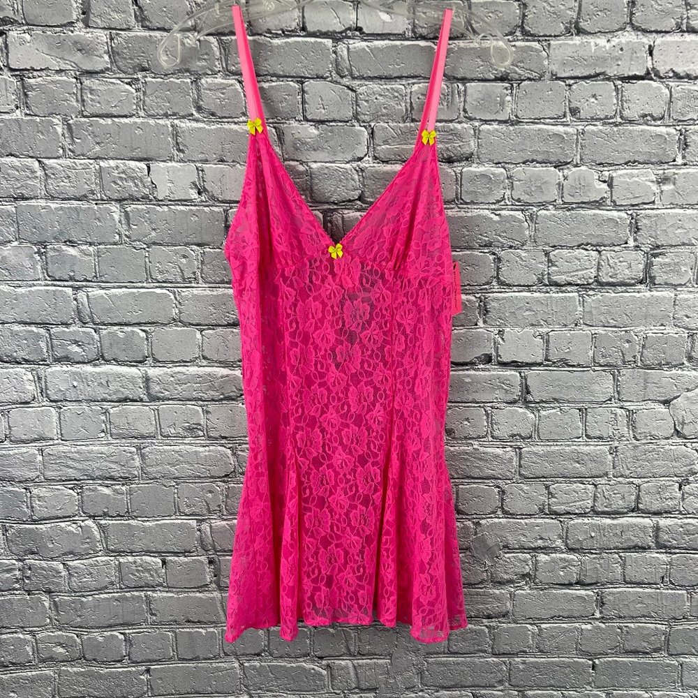 Betsy Johnson Pink Short Lacy Nightgown M